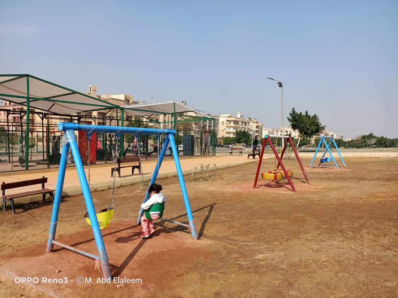إنشاء منطقة ألعاب أطفال بمدينة العبور لخدمة سكان المدينة